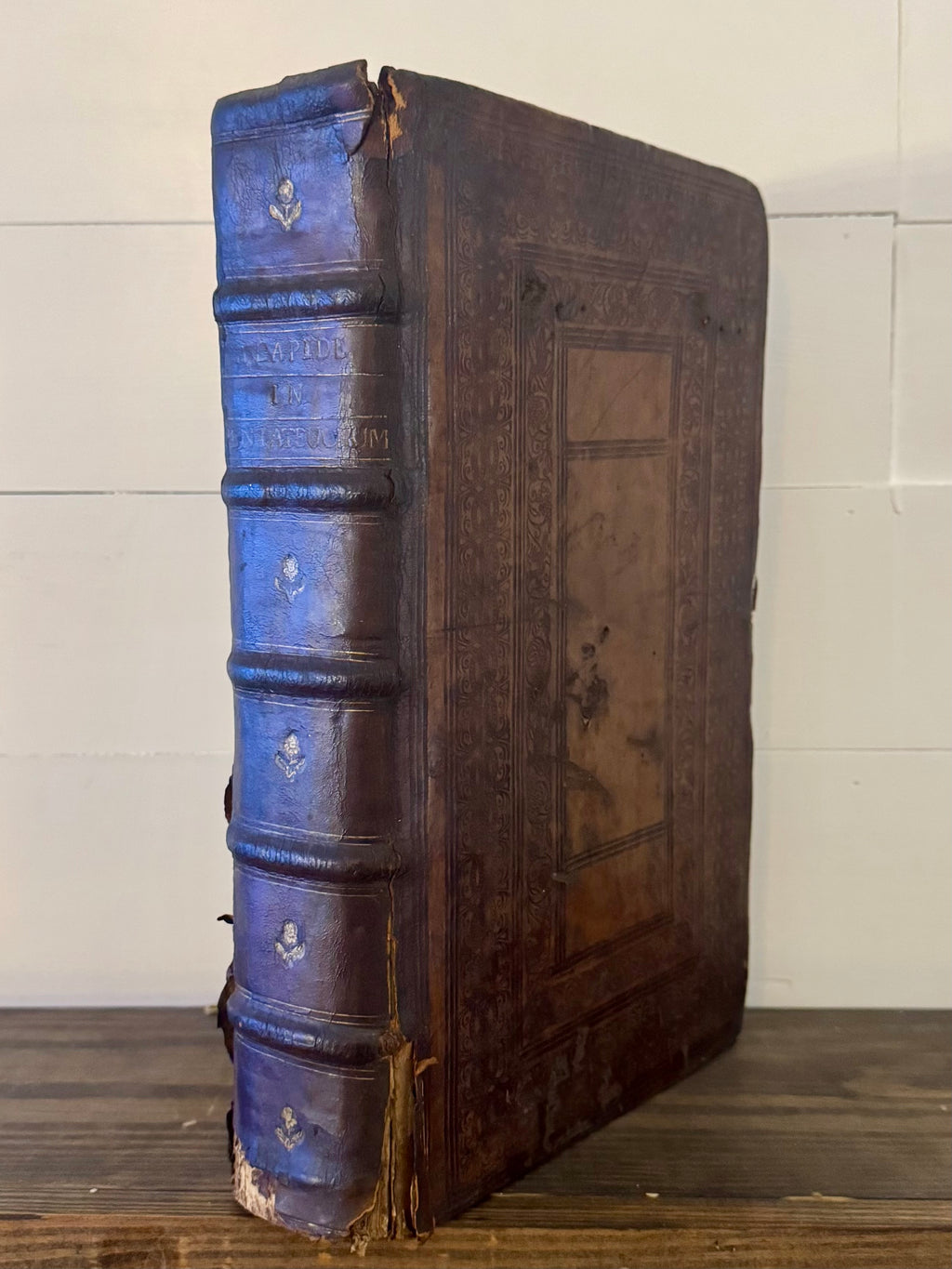 1681 Cornelius a Lapide – Commentaria in Pentateuchum Mosis – Massive Antwerp Folio – Original Leather