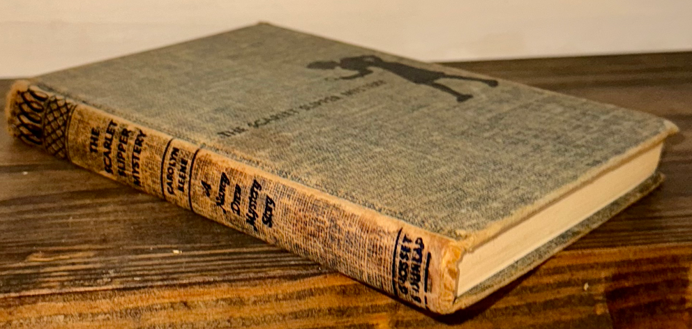 The Scarlet Slipper Mystery (Nancy Drew Mystery Stories #32, 1954 Hardcover, Car